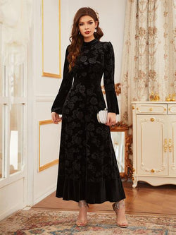 Velvet Dress Black Printed Jewel Neck Long Sleeves Winter Classic Maxi Dresses